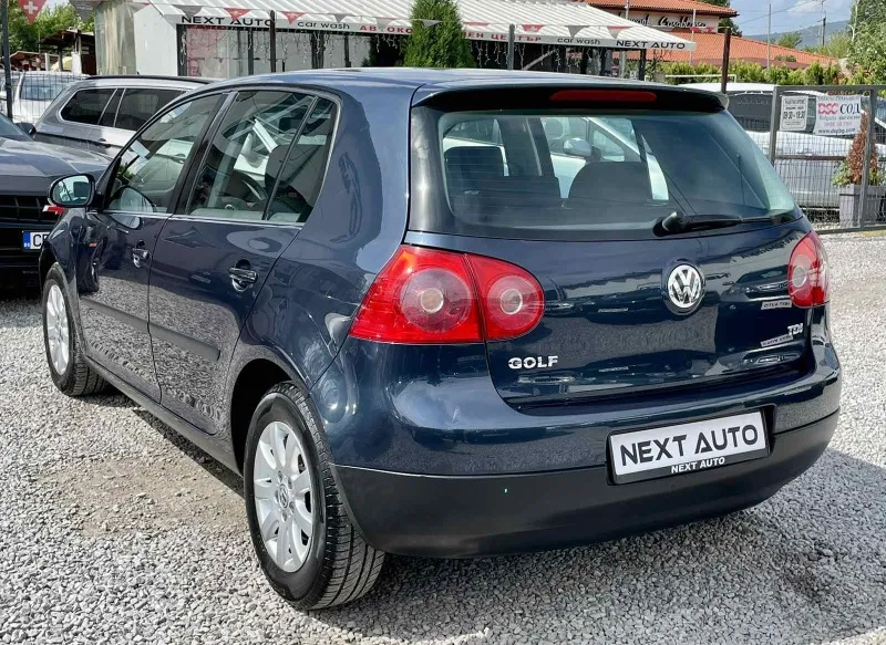 Volkswagen Golf 1.9TDI 105HP Image 7