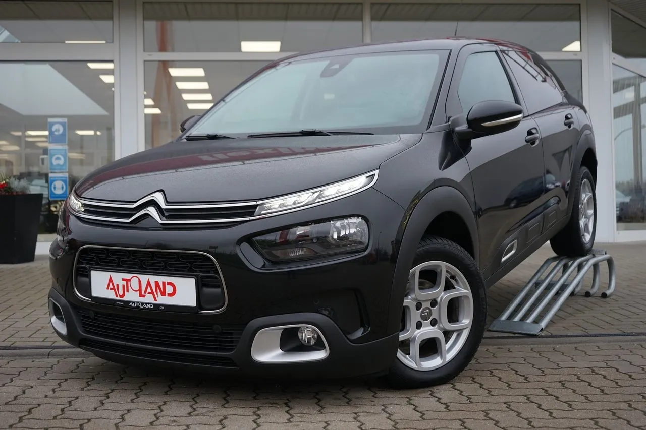 Citroen C4 Cactus 1.2 PureTech Navi...  Image 1